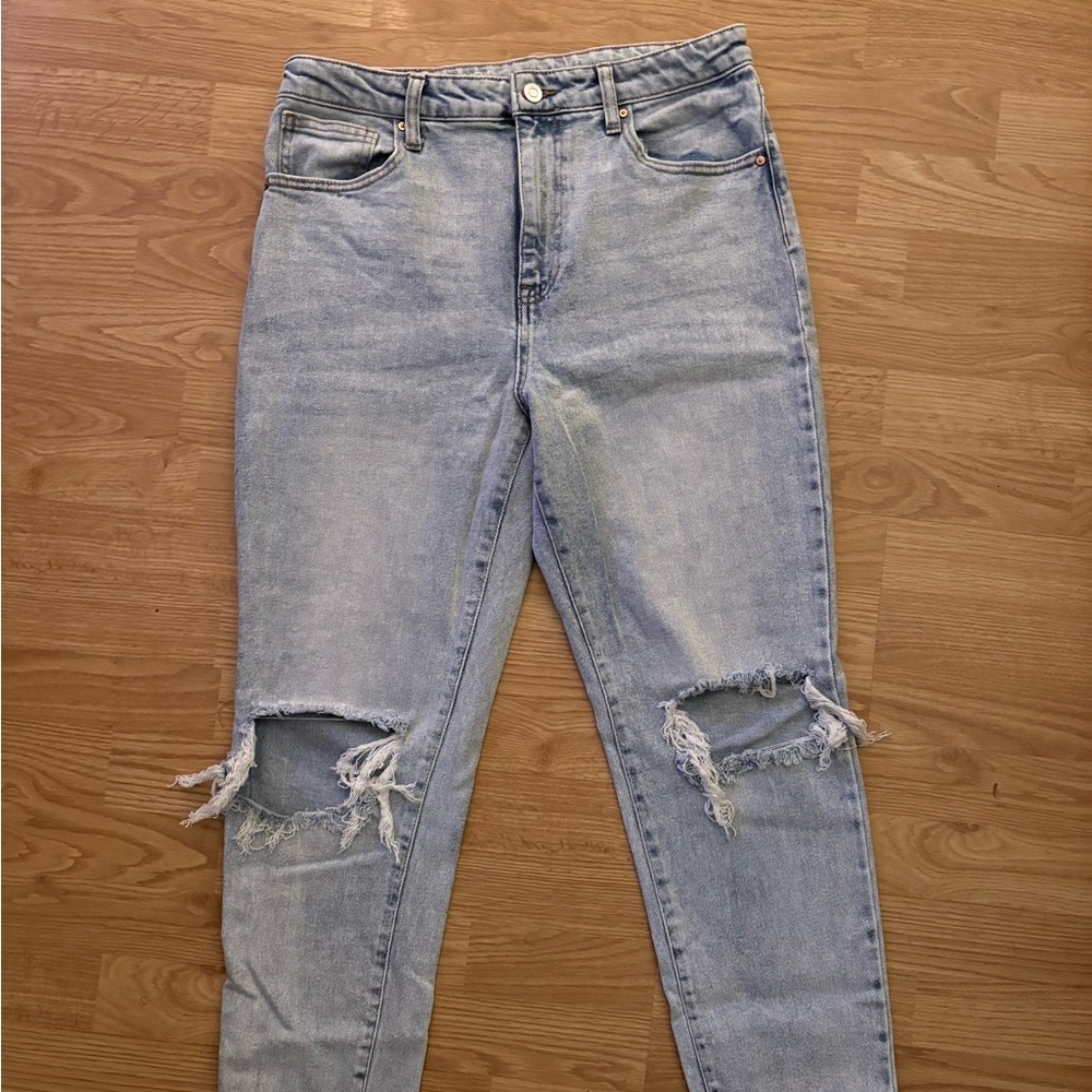 No Boundaries Light Blue Distressed Mom Jeans